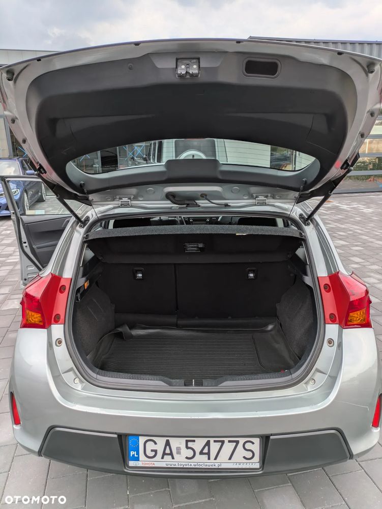 Toyota Auris 1.6 Active - 4