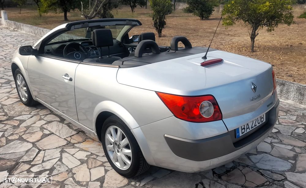 Renault Mégane CC 1.9 dCi FAP Privilege - 3