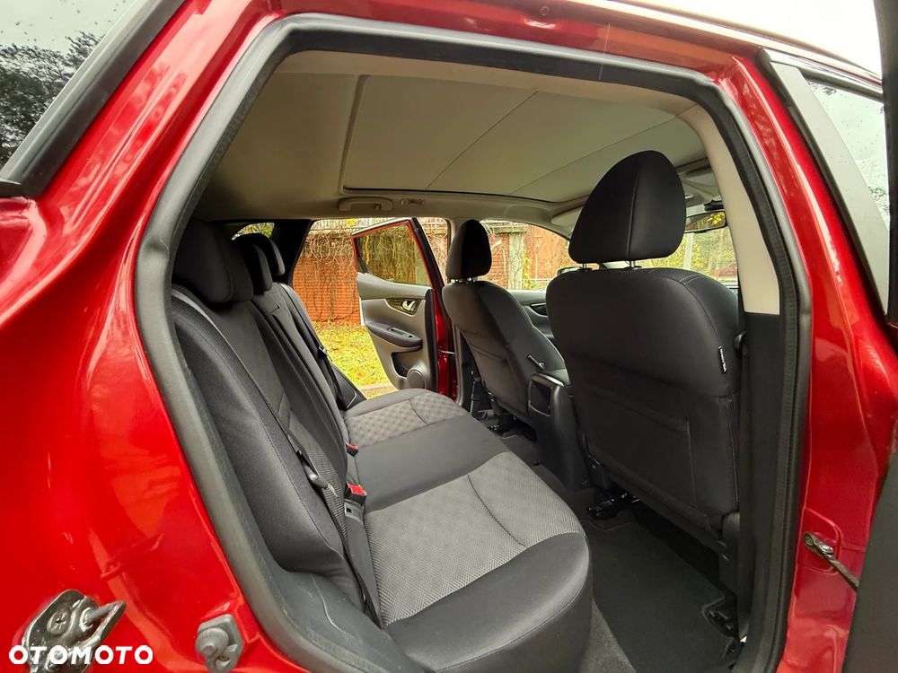 Nissan Qashqai - 16