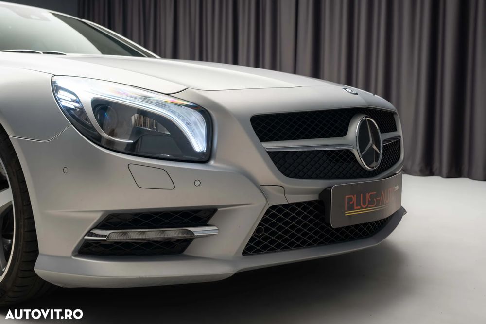 Mercedes-Benz SL 350 Aut - 3