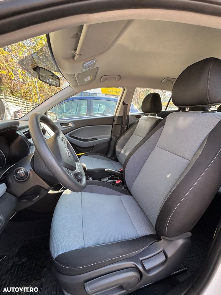 Hyundai i20 1.25 75CP M/T Comfort - 9