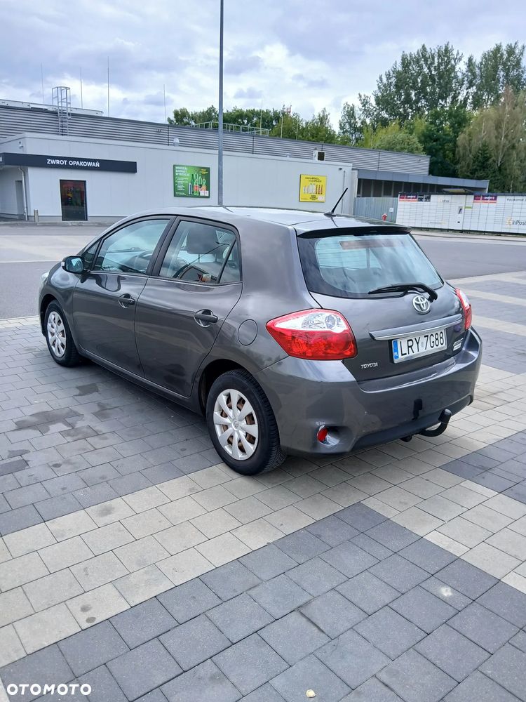 Toyota Auris 1.4 D-4D Active - 3