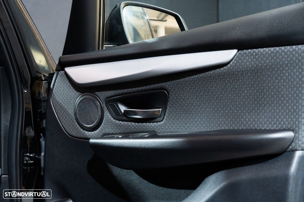 BMW 216 Active Tourer d Advantage - 41