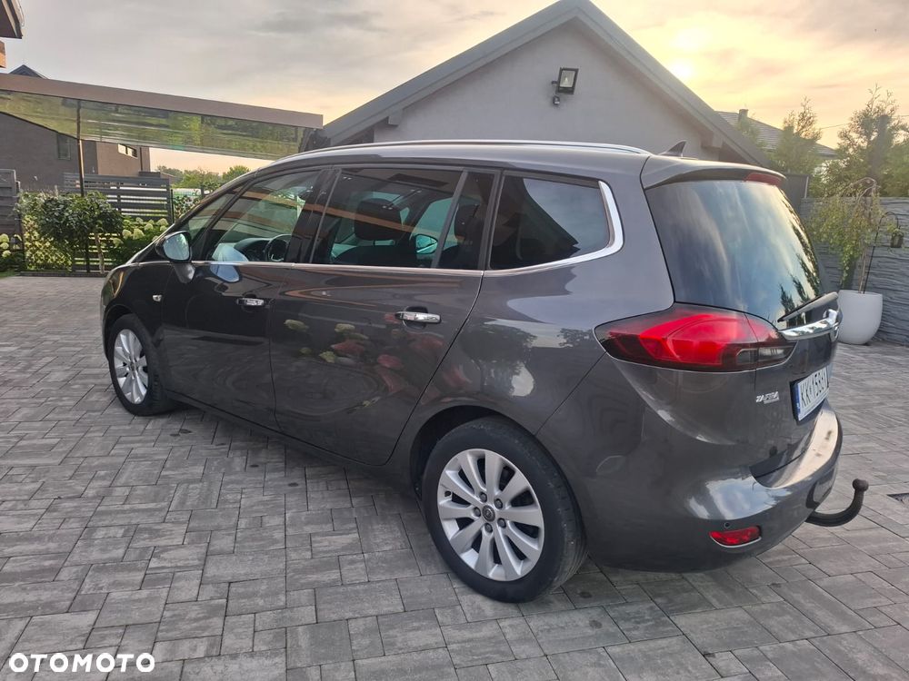 Opel Zafira 1.4 T Cosmo EcoFLEX S&S EU6 - 14