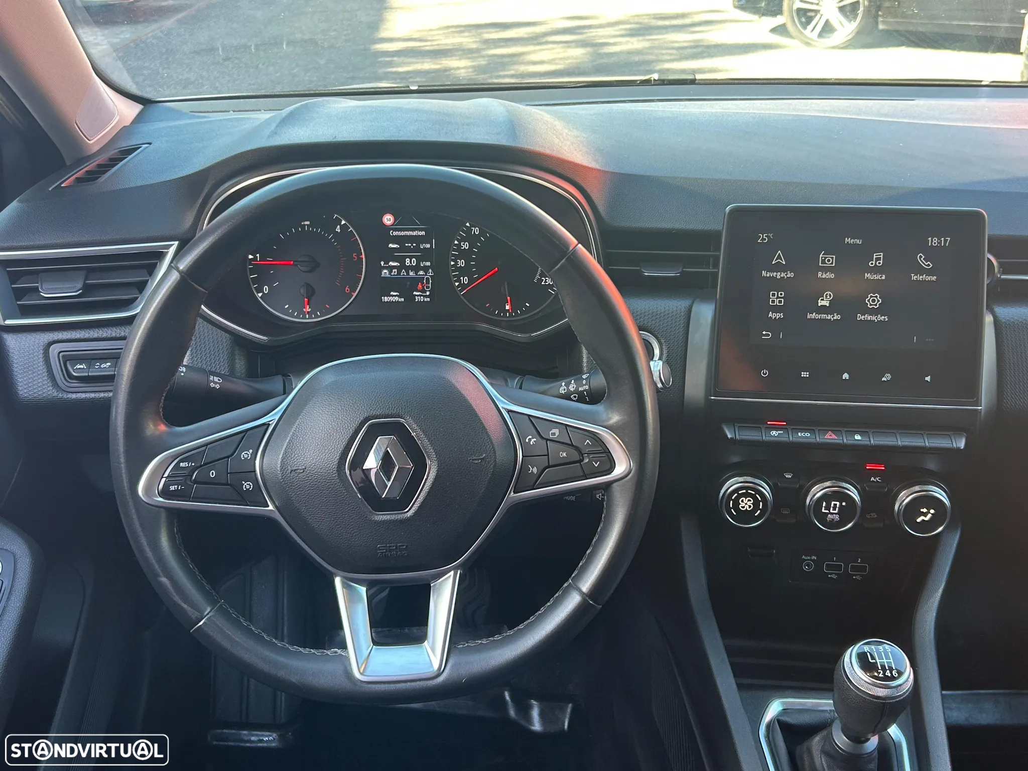 Renault Clio BLUE dCi 85 BUSINESS EDITION - 15