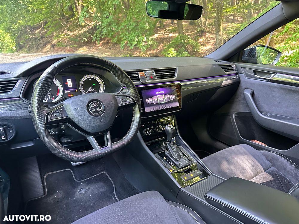 Skoda Superb 2.0 TDI 4x4 DSG Premium Edition - 20