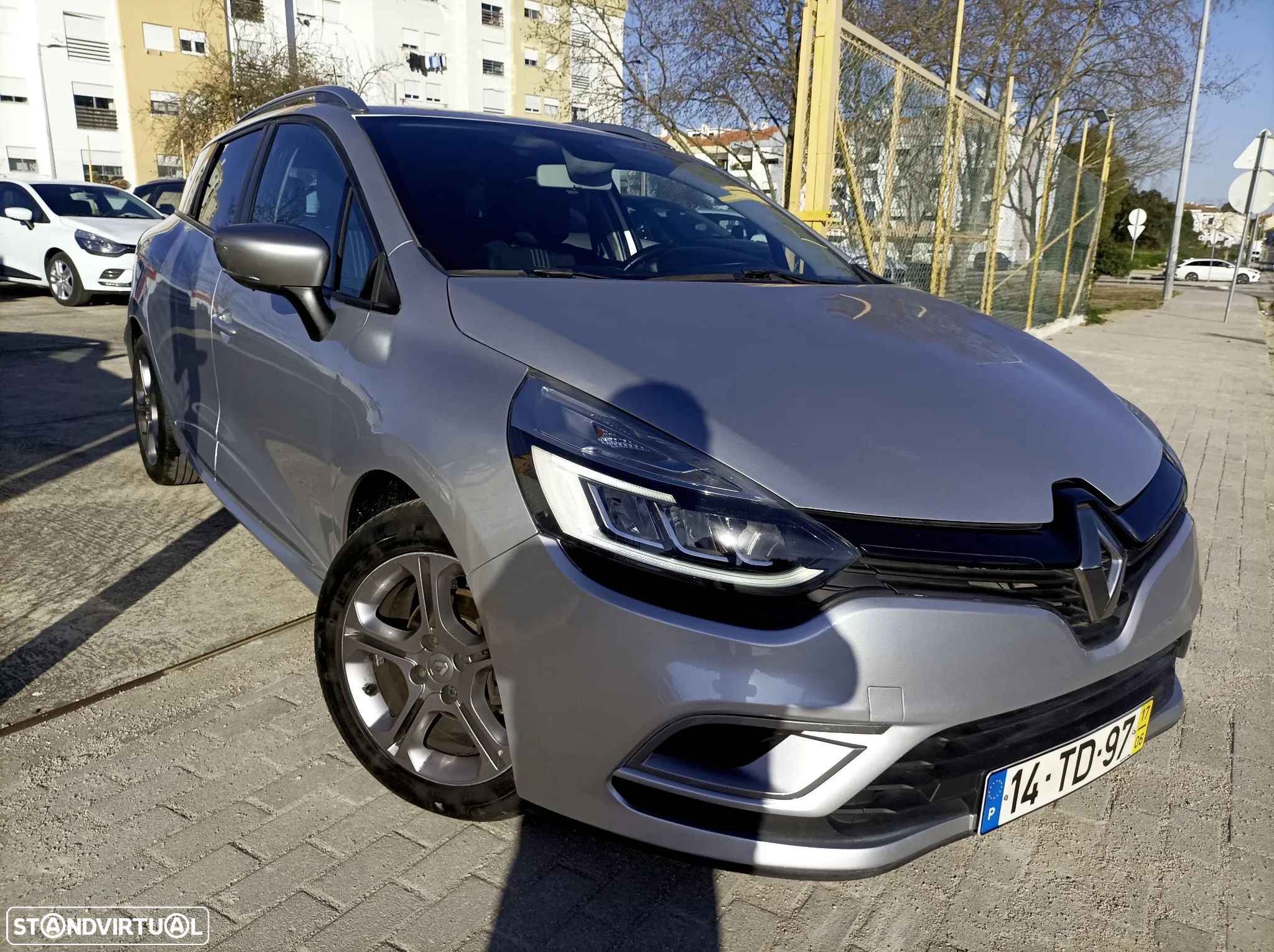 Renault Clio Sport Tourer 0.9 TCe GT Line - 1