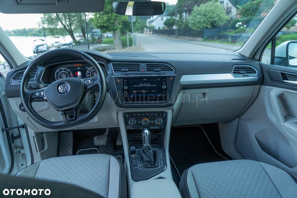 Volkswagen Tiguan - 8