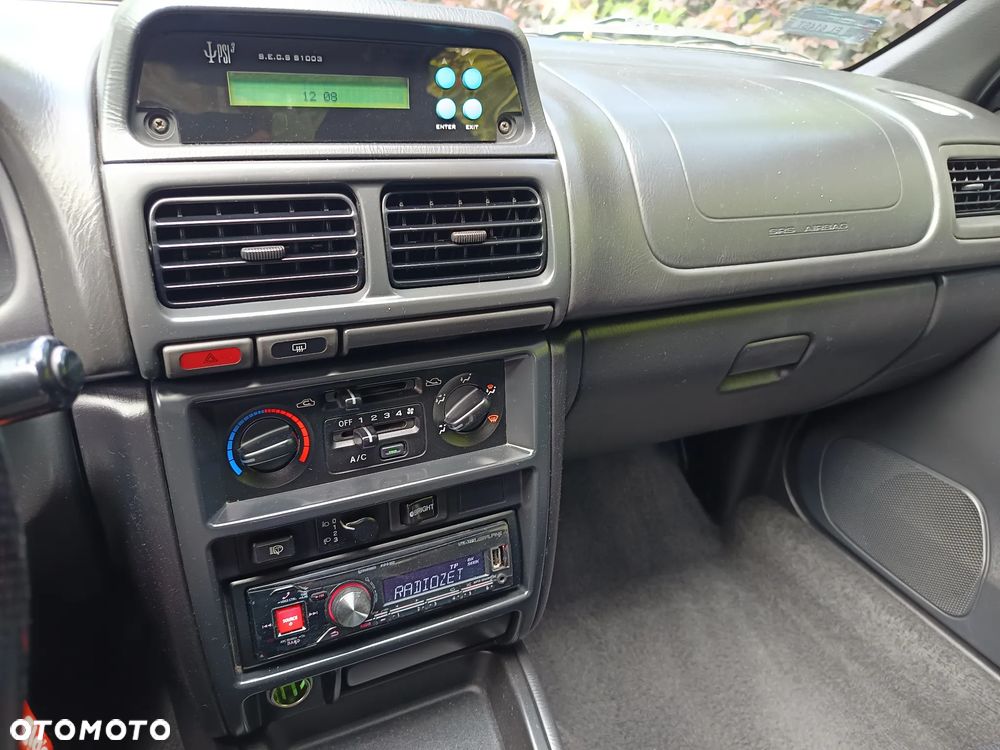 Subaru Impreza - 32