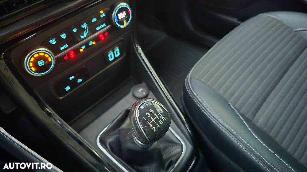 Ford EcoSport 1.0 EcoBoost Titanium - 9