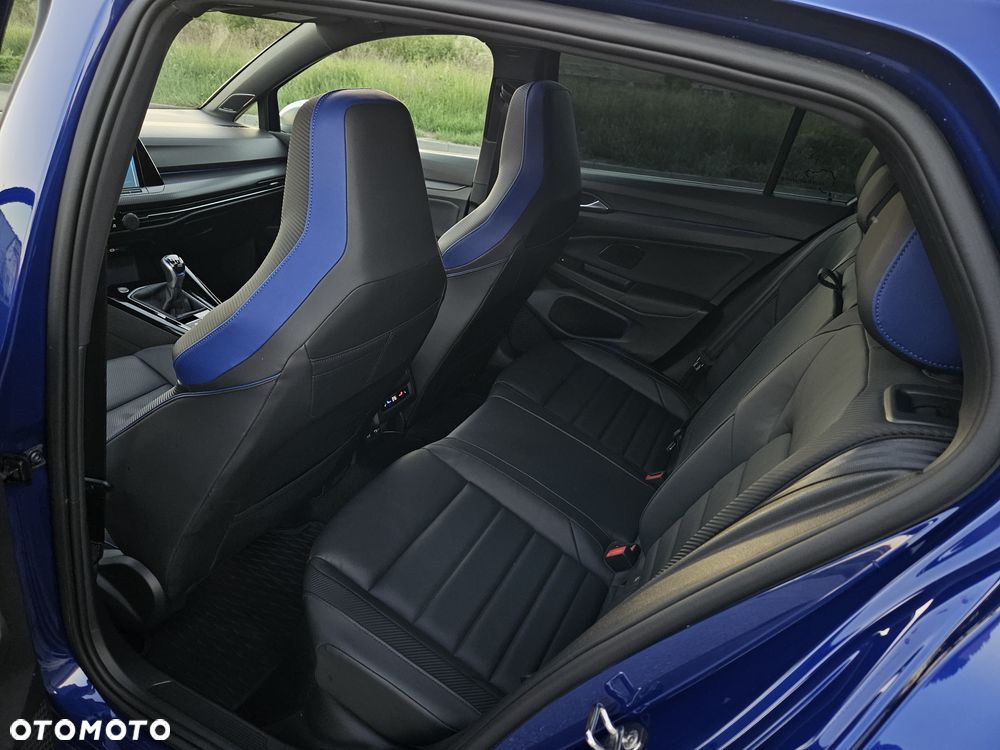 Volkswagen Golf - 7