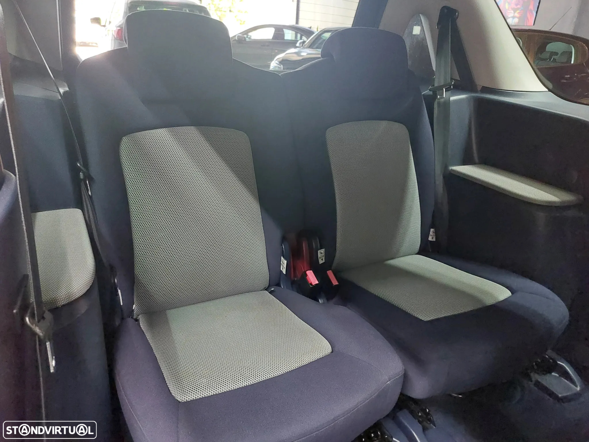 Peugeot 1007 HDi FAP 110 Premium - 17
