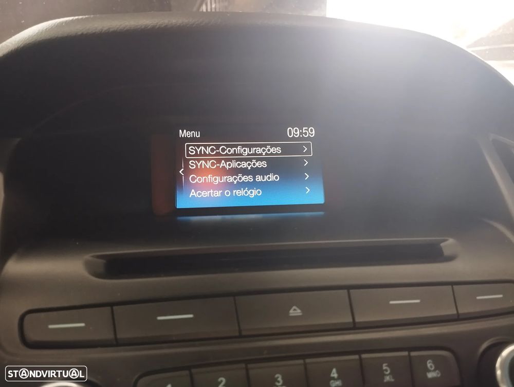 Ford Focus 1.5 TDCi Titanium - 19