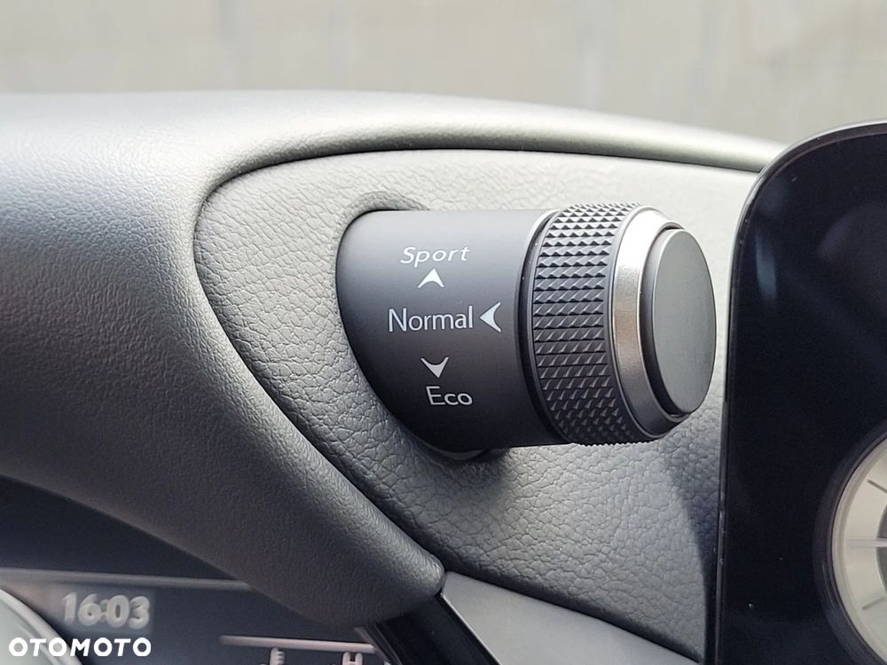 Lexus ES 300h Business Edition - 27