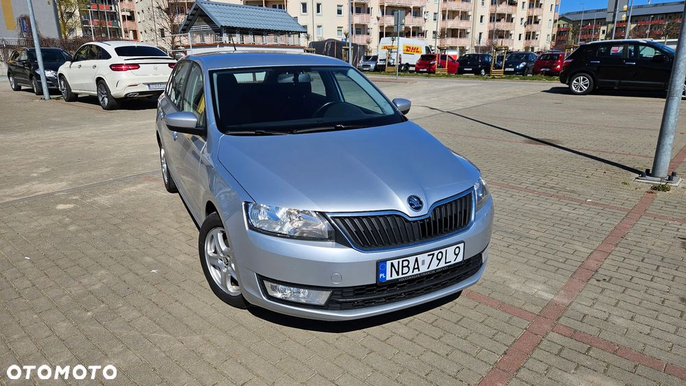 Skoda RAPID 1.4 TDI DPF Ambition DSG - 4