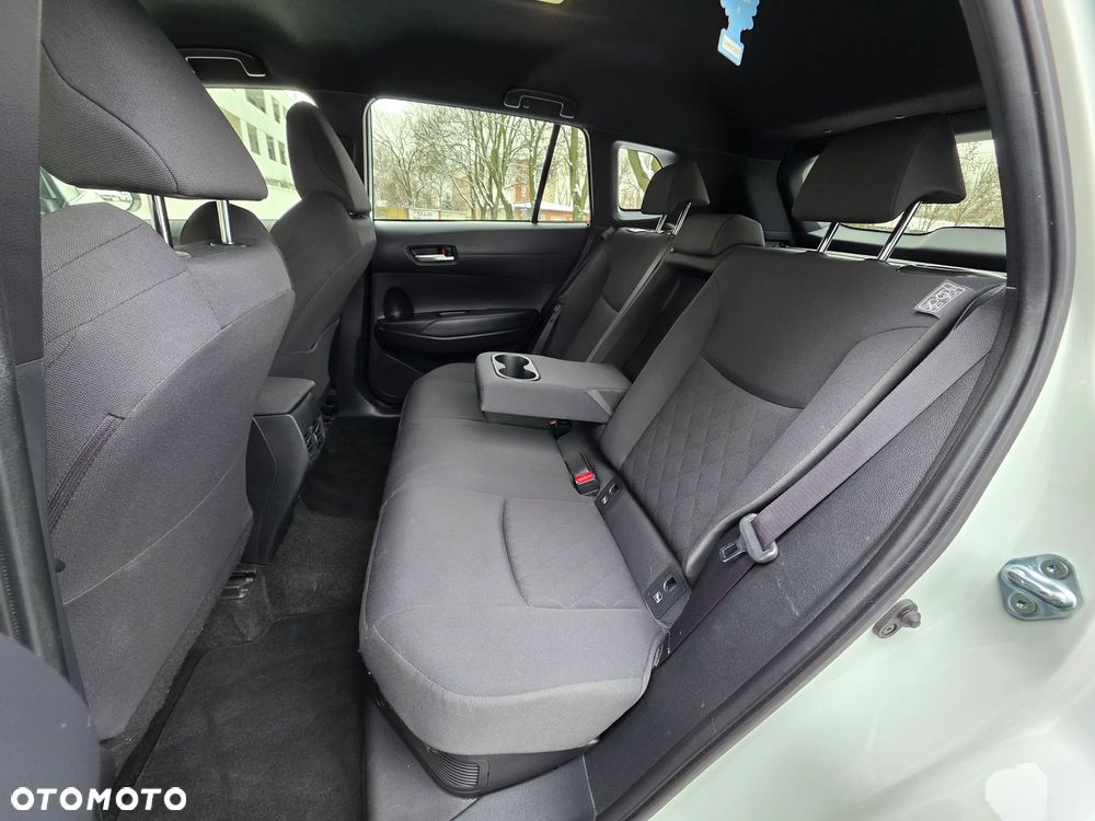 Toyota Corolla Cross 2.0 Hybrid Comfort AWD - 26