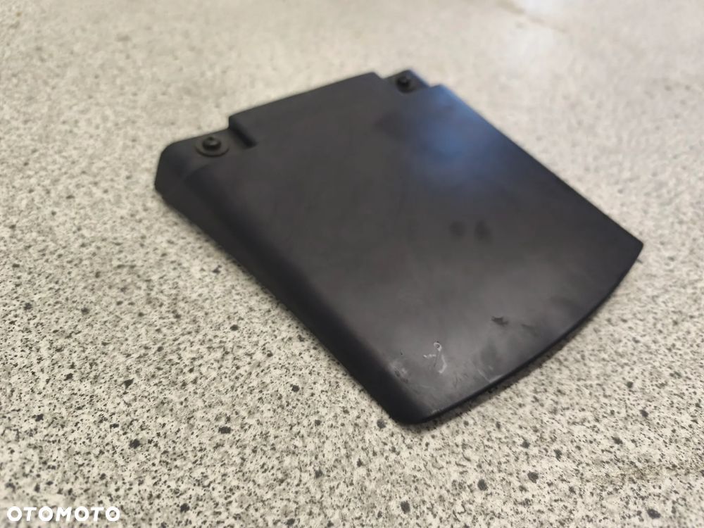 Przedłużenie błotnika, chlapacz, mocowanie tablicy rejestracyjnej Honda CB 750 CB750 - 5