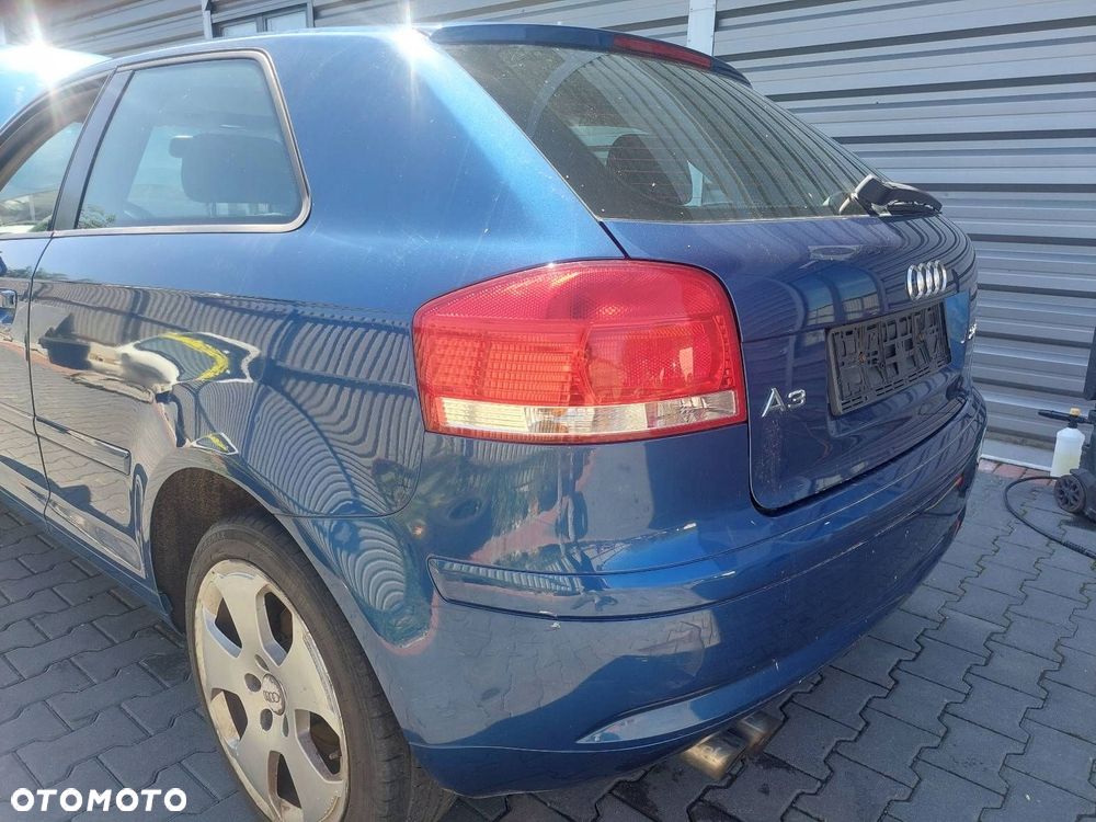 KOMPLETNY TYŁ KLAPA ZDERZAK LAMPA BŁOTNIK AUDI A3 8P LS9R - 4