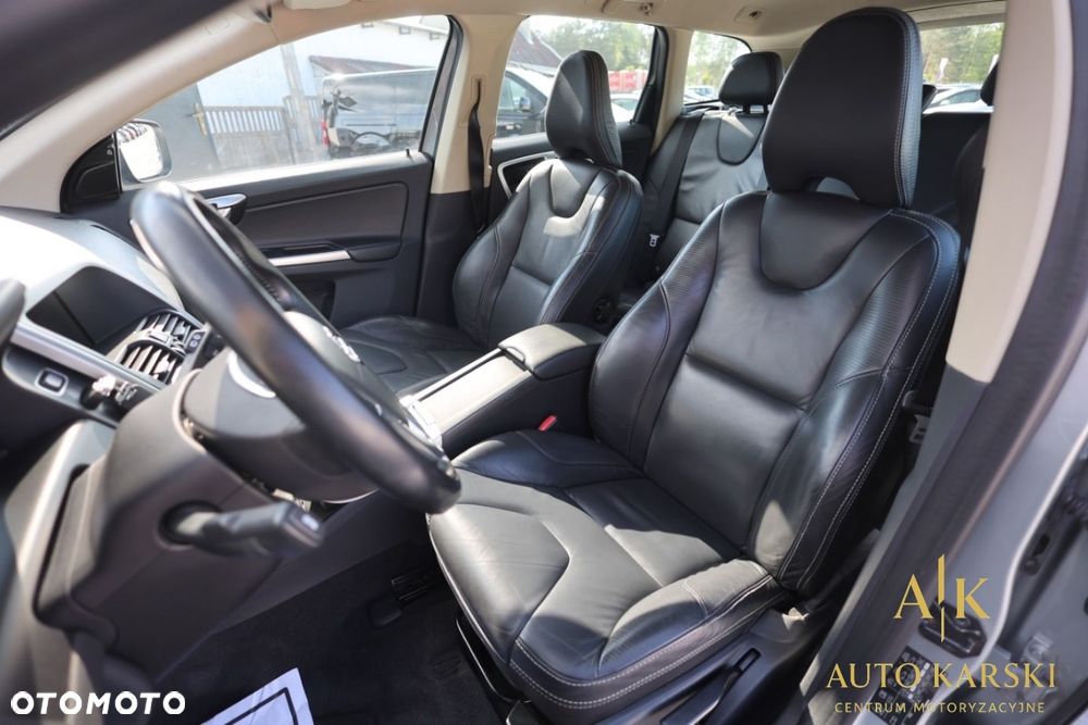Volvo XC 60 - 36