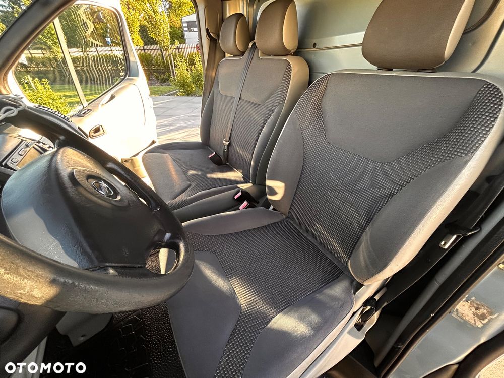 Opel Vivaro - 7