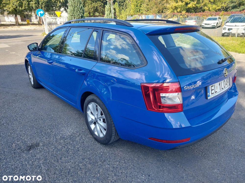 Skoda Octavia 1.5 TSI ACT Ambition - 4