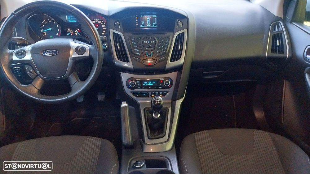 Ford Focus 1.0 SCTi Titanium Best - 17