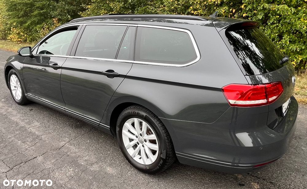 Volkswagen Passat - 3