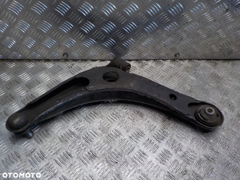 CITROEN C-CROSSER WAHACZ PRAWY PRZÓD - 2