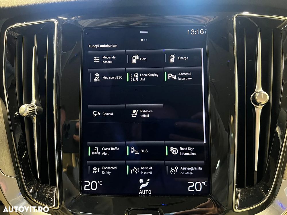 Volvo S60 T8 Recharge AWD Geartronic Inscription - 11