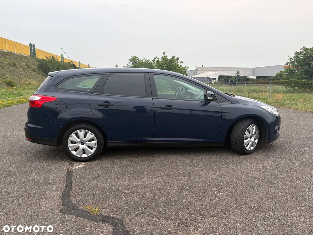 Ford Focus 1.6 TDCi Ambiente Start - 5