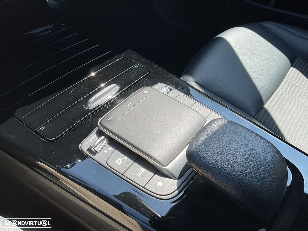 Mercedes-Benz CLA 200 d Style Plus Aut. - 37