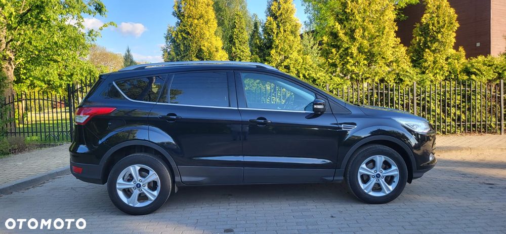 Ford Kuga 1.6 EcoBoost 2x4 Titanium - 10