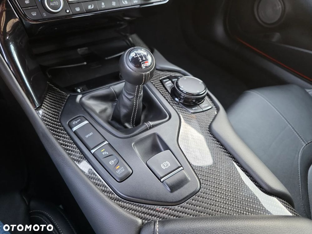 Toyota Supra 3.0 Turbo Executive - 26