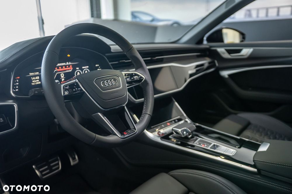 Audi RS6 Avant - 11