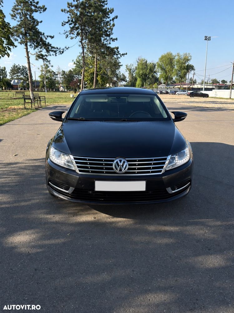VOLKSWAGEN Passat CC