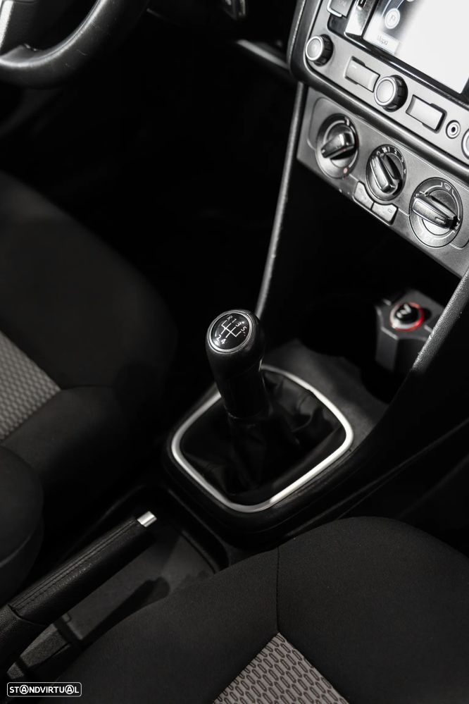 VW Polo 1.2 TDi Blue Motion - 28