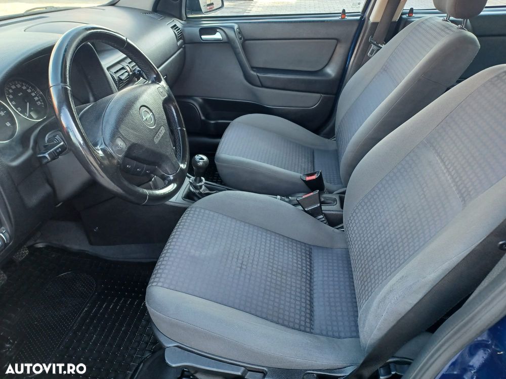 Opel Astra 1.7 CDI Enjoy - 9
