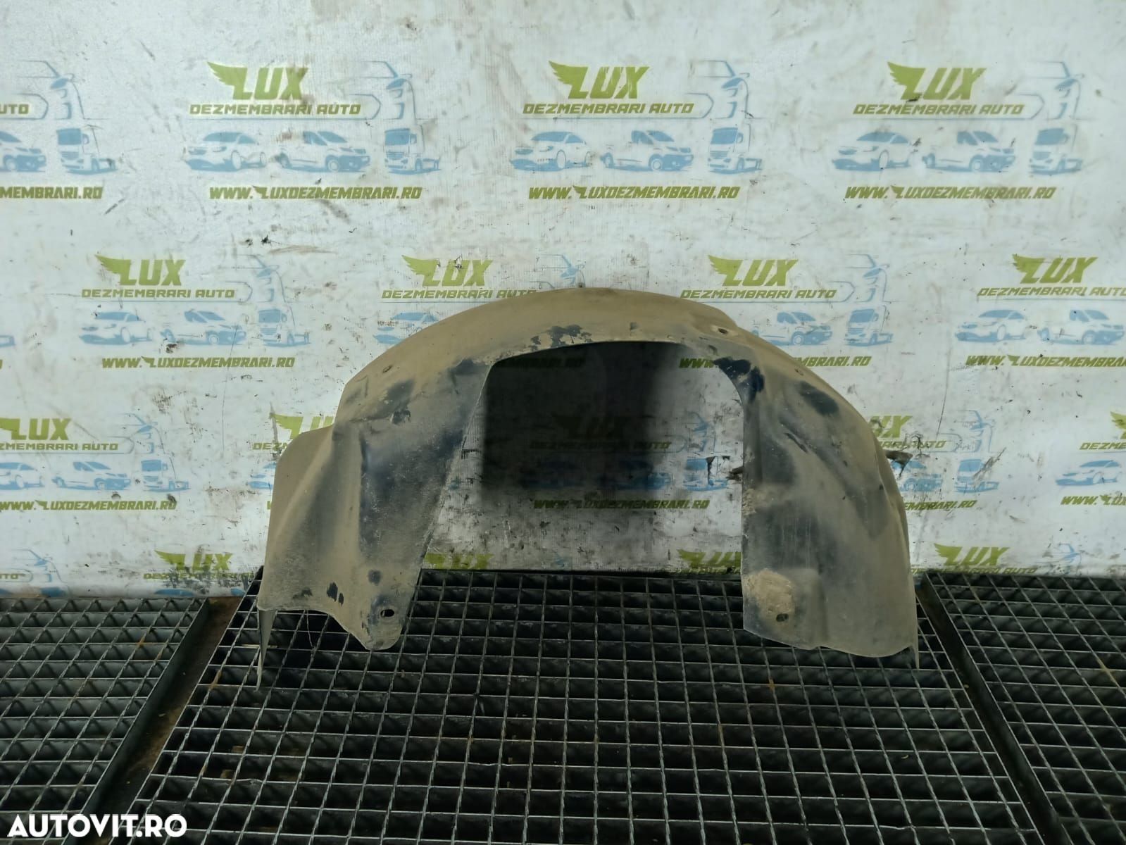 Carenaj stanga spate SsangYong Korando 3 [2010 - 2013] 2.0 e-xdi D20D - 1