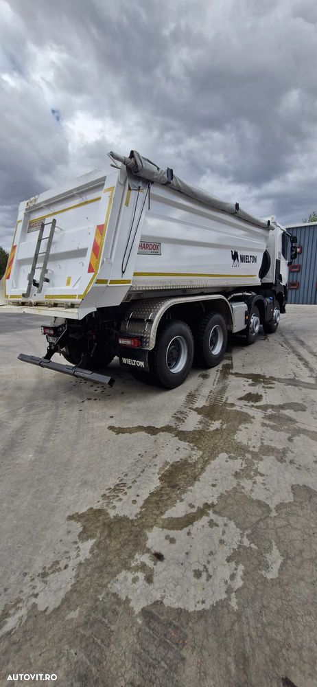 Renault K480 P8X4 E6 - 4