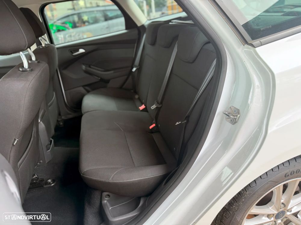 Ford Focus SW 1.5 TDCi Trend ECOnetic - 15
