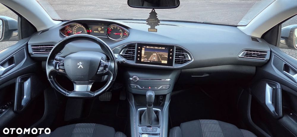 Peugeot 308 - 11