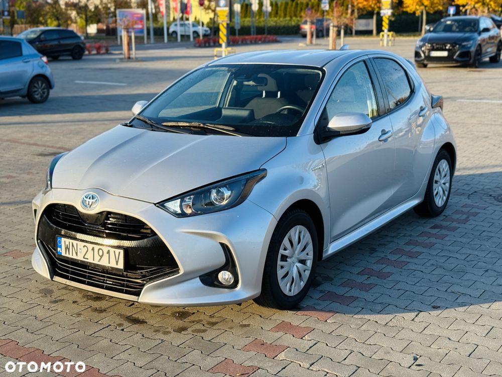 Toyota Yaris - 1