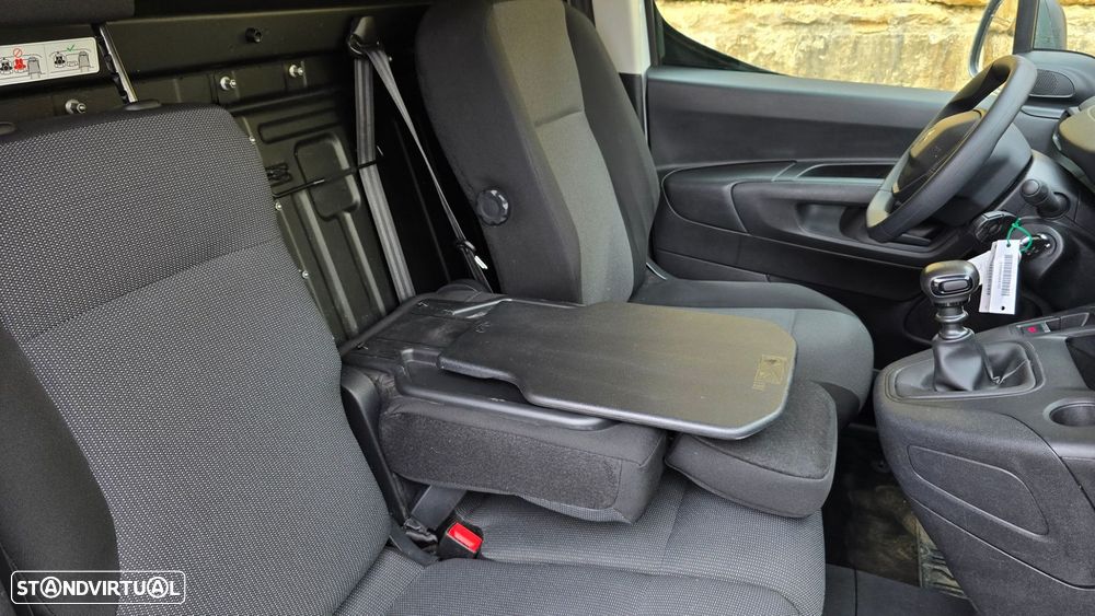 Peugeot Partner 1.5 BlueHDi L1 Premium 3L - 40