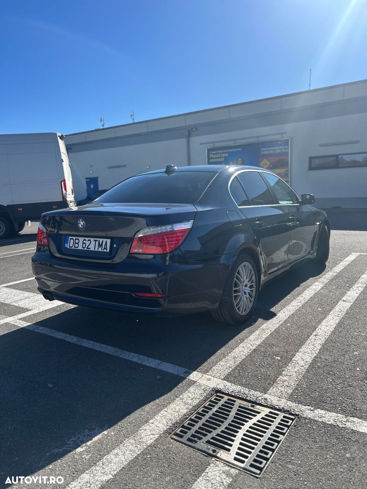 BMW Seria 5 525d xDrive Aut. - 25