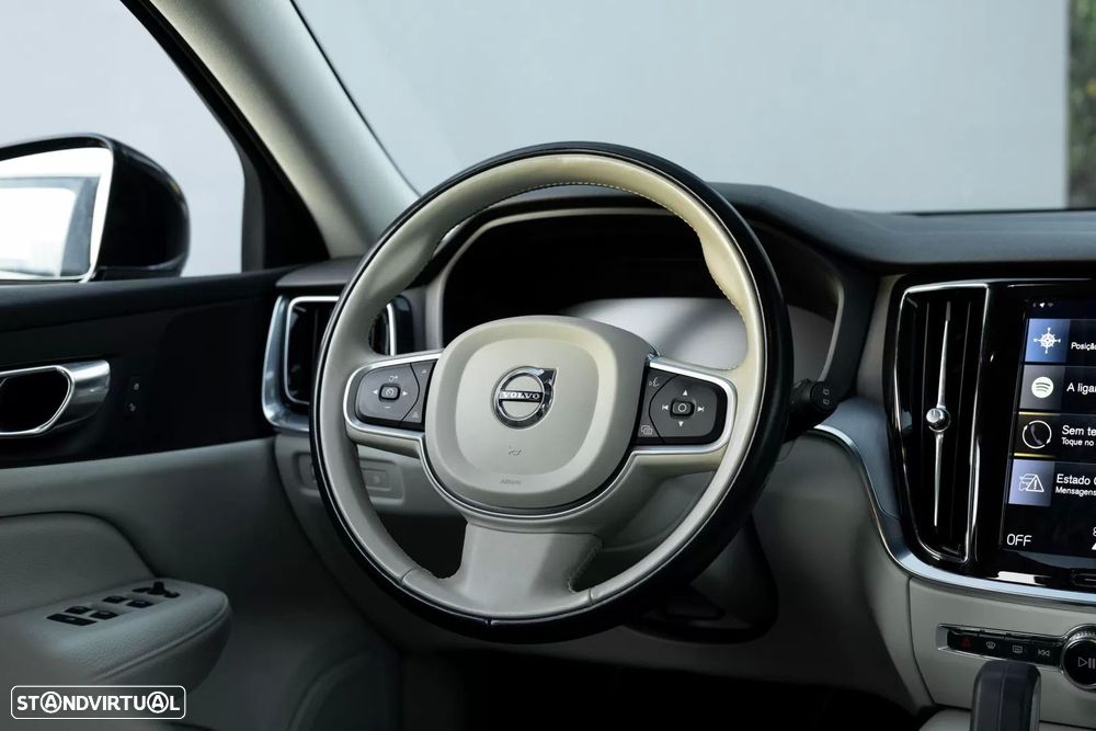 Volvo V60 2.0 T6 AWD TE Inscription Expression - 28