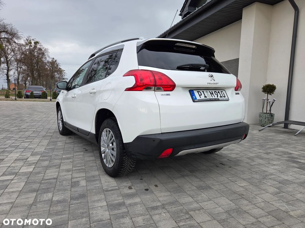 Peugeot 2008 Blue-HDi FAP 100 STOP & START Style - 8