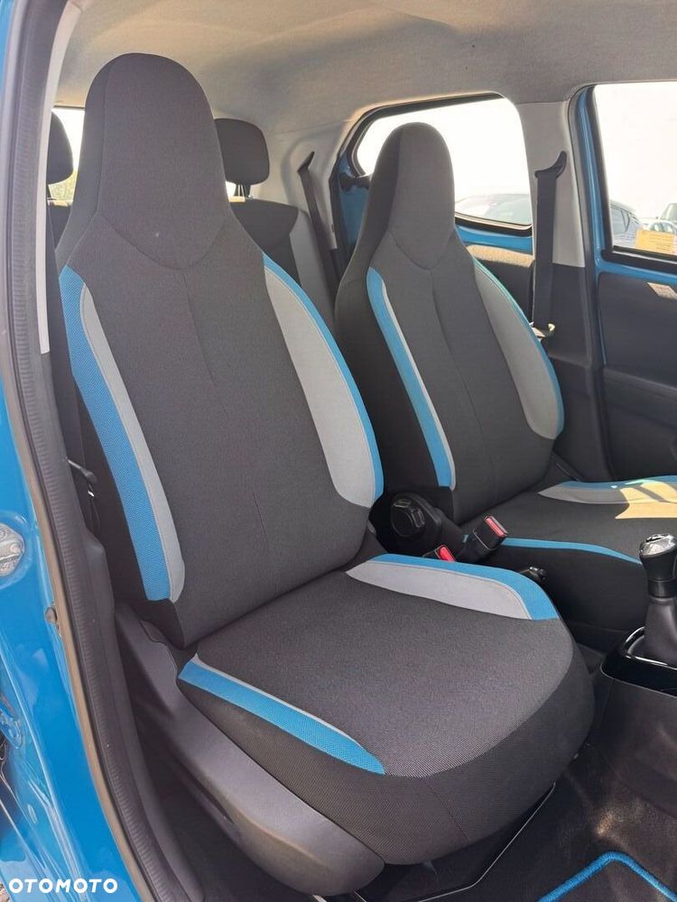 Toyota Aygo - 10