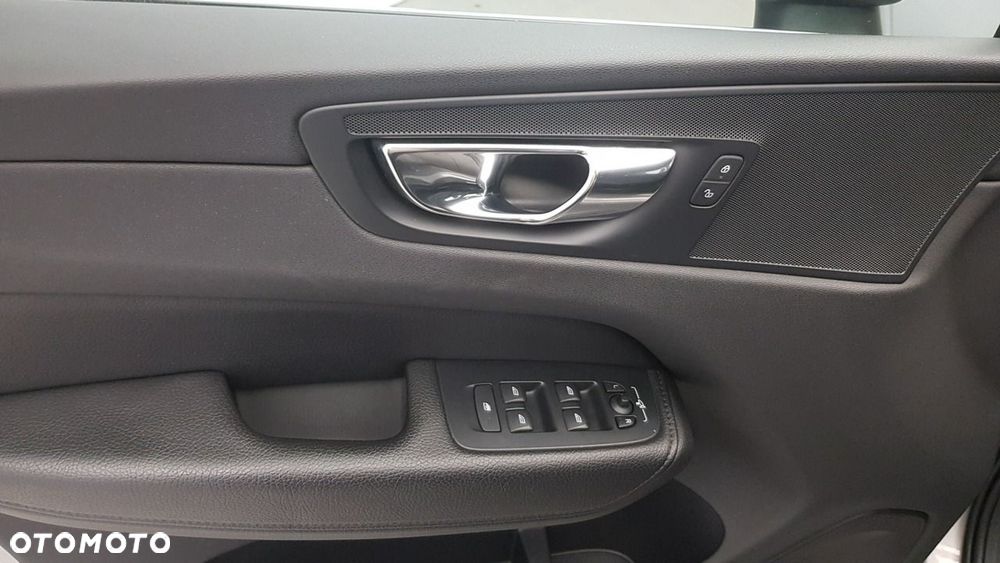 Volvo XC 60 - 20