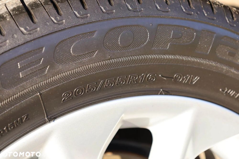 Toyota Corolla 1.5 Comfort - 10