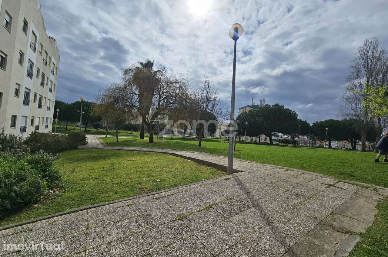 Apartamento T1 Urbanização Checlos, Carcavelos - Grande imagem: 2/23